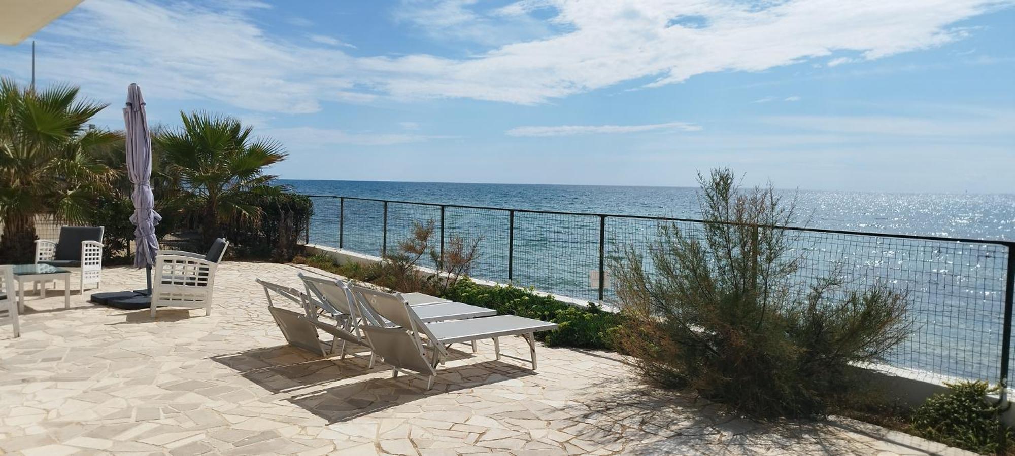 Casa A Due Passi Dal Mare Apartment Torre Pali Luaran gambar